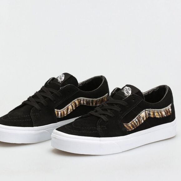 Vans Shoes - Vans Soft Suede SK8 Low Shoes